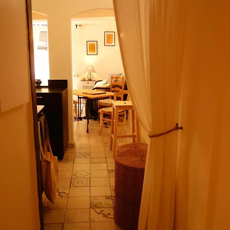 Ananda, Citadelle De *