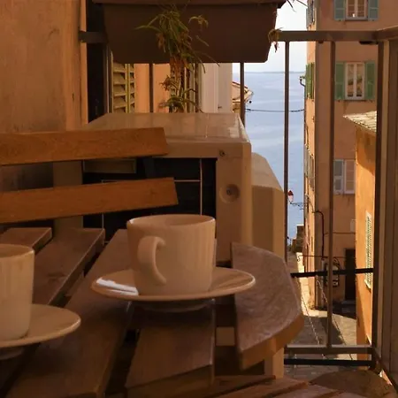 Ananda, Citadelle De Apartament *