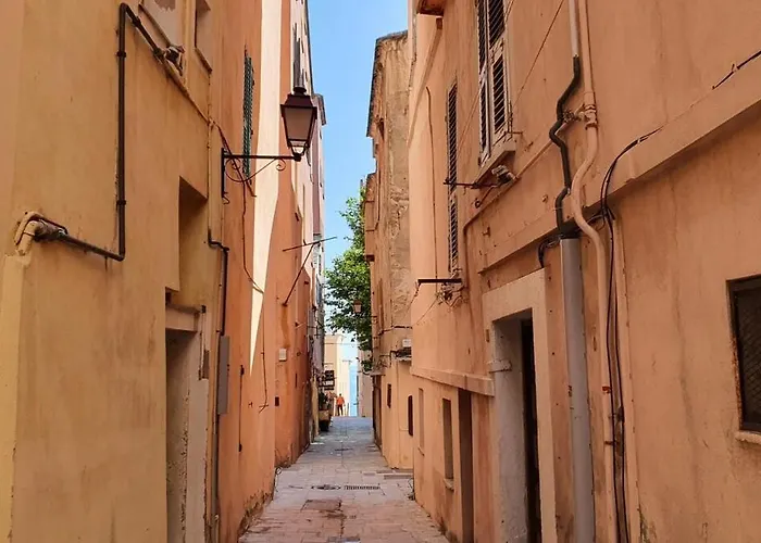Ananda, Citadelle De * Bastia (Corsica)